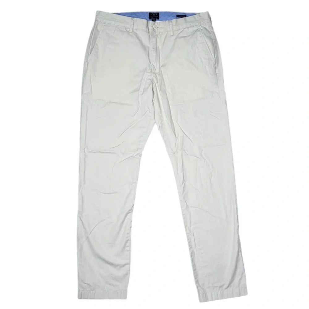 J. Crew The Sutton Summerweight Chino